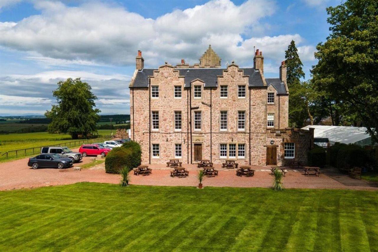 Shieldhill Castle Hotel Biggar Kültér fotó